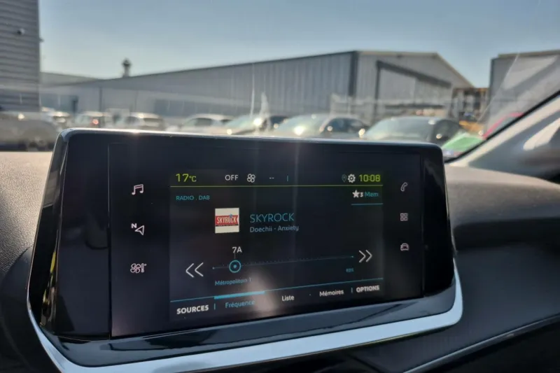 Image secondaire du véhicule 18