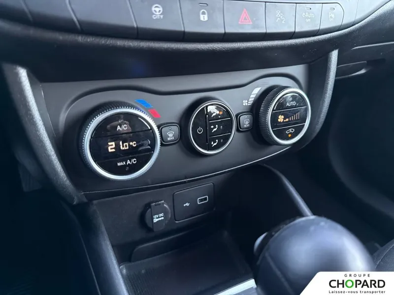 Image secondaire du véhicule 19