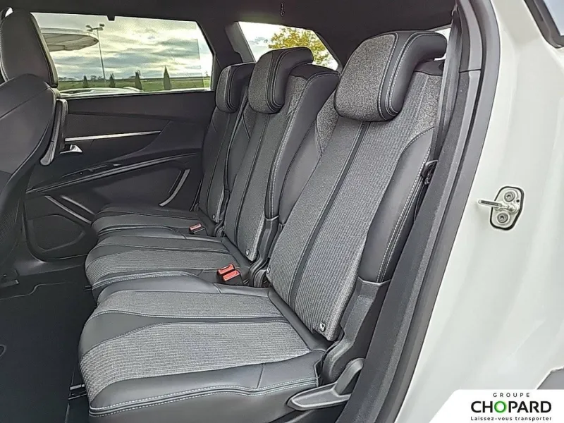 Image secondaire du véhicule 19