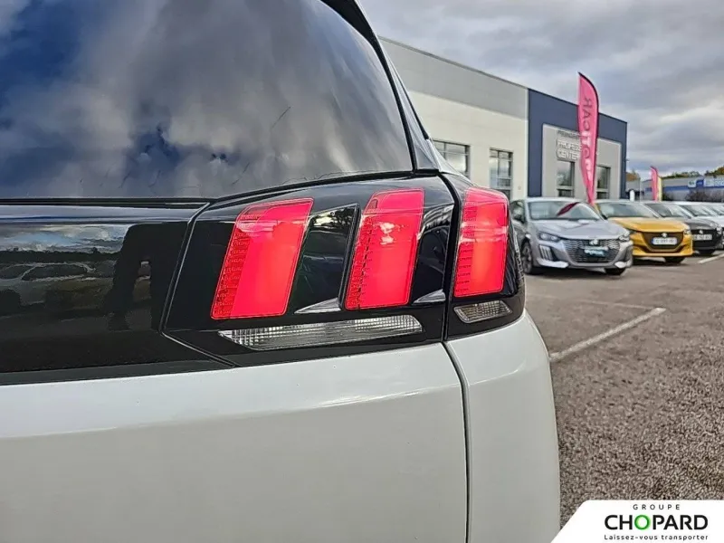 Image secondaire du véhicule 24