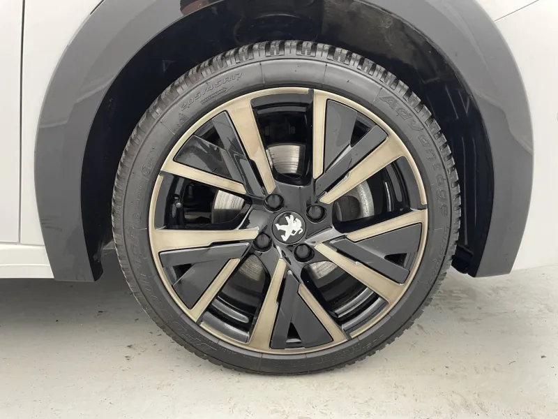 Image secondaire du véhicule 19