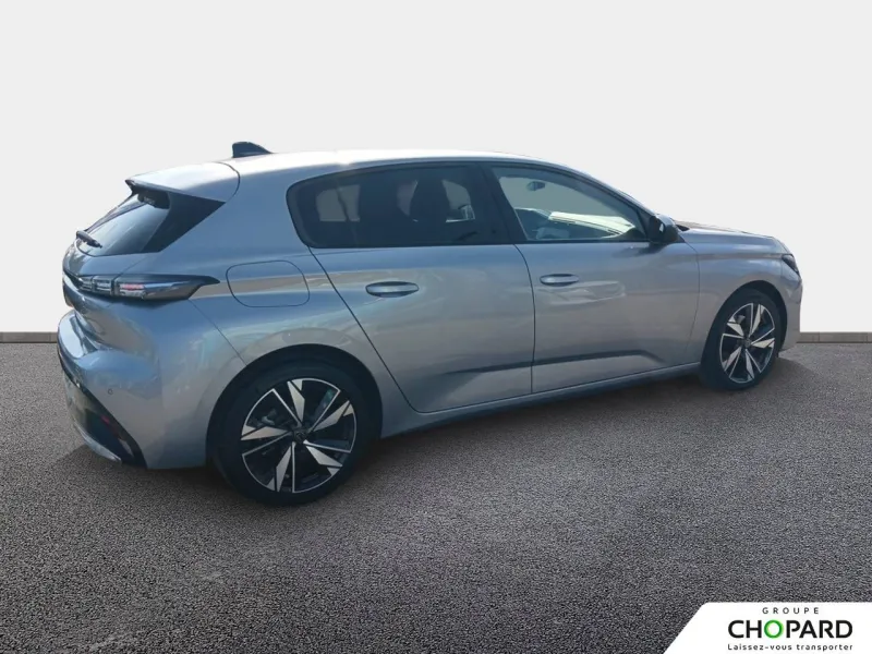 Image secondaire du véhicule 9