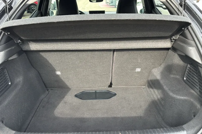 Image secondaire du véhicule 10