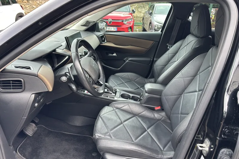 Image secondaire du véhicule 11