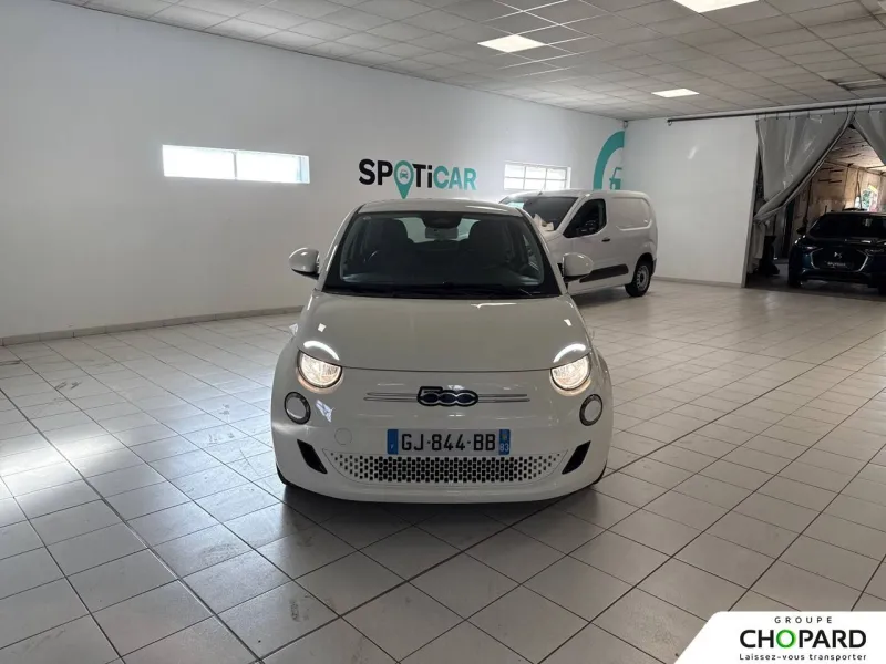 Image secondaire du véhicule 3