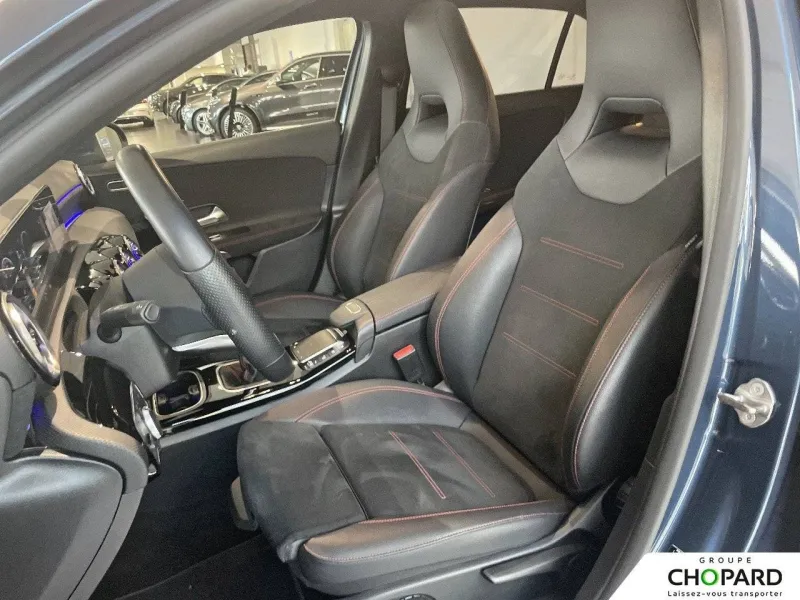 Image secondaire du véhicule 12