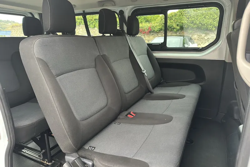 Image secondaire du véhicule 12