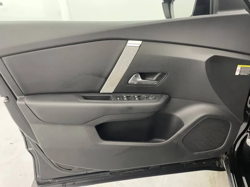 Image secondaire du véhicule 27