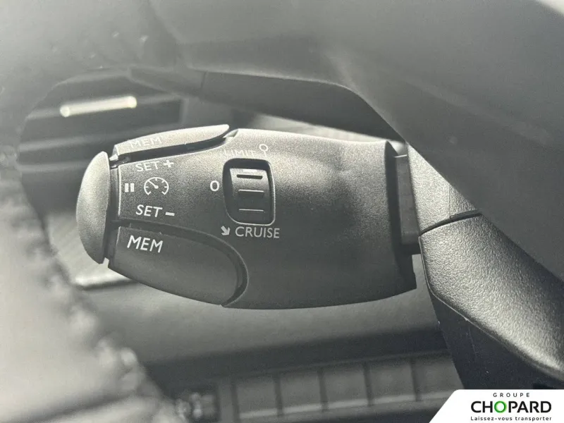 Image secondaire du véhicule 21