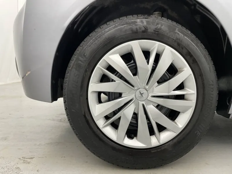 Image secondaire du véhicule 20