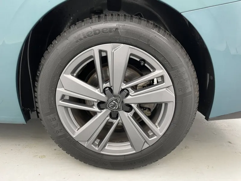 Image secondaire du véhicule 17