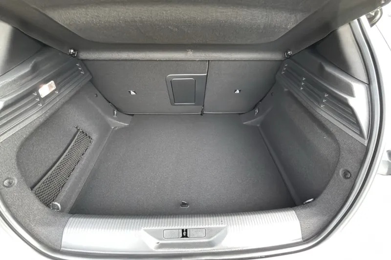 Image secondaire du véhicule 12