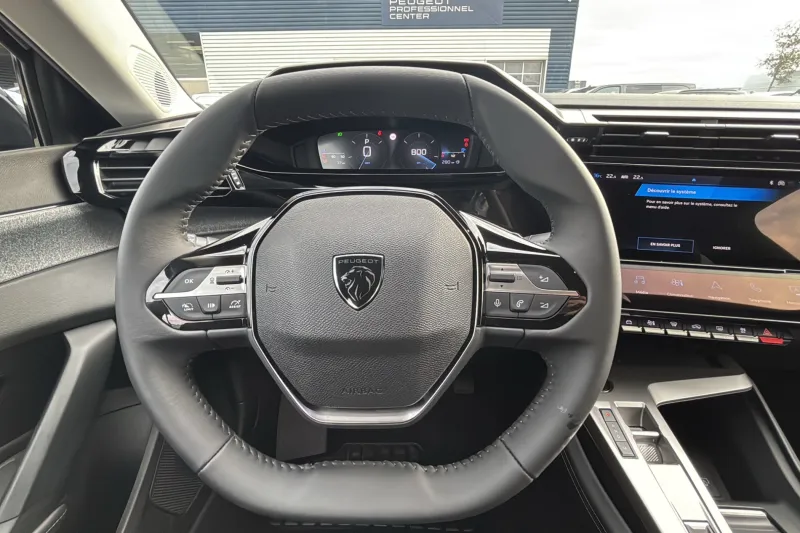 Image secondaire du véhicule 14