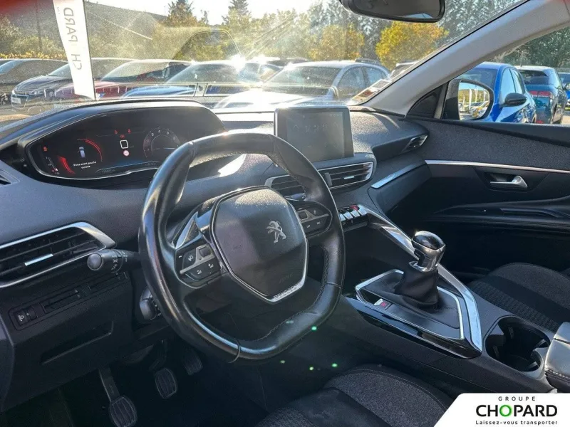 Image secondaire du véhicule 3