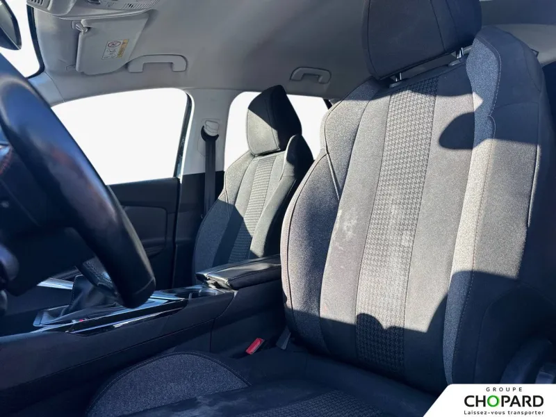 Image secondaire du véhicule 12