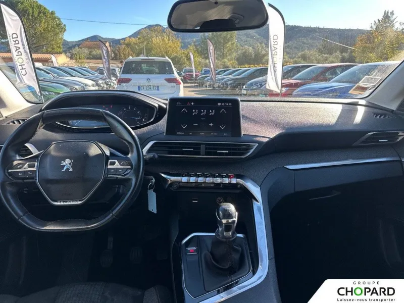 Image secondaire du véhicule 38