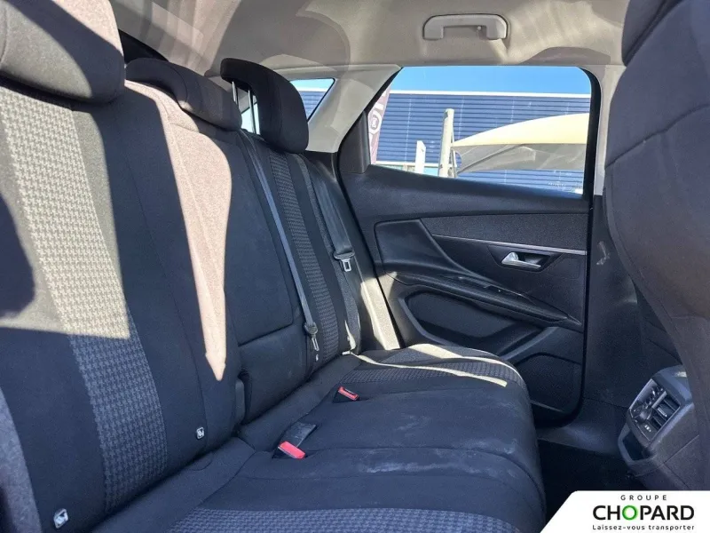 Image secondaire du véhicule 42