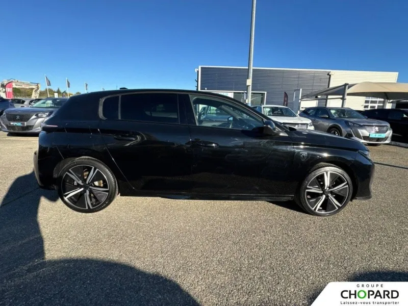 Image secondaire du véhicule 32