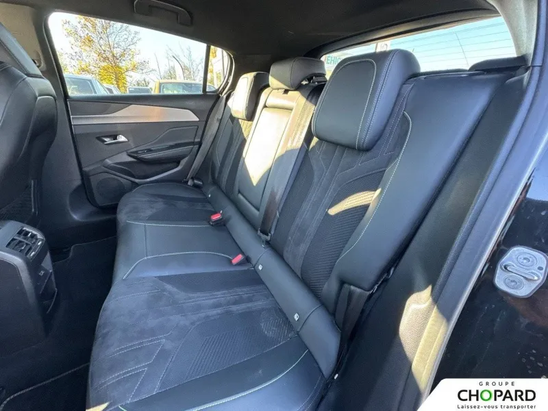 Image secondaire du véhicule 37