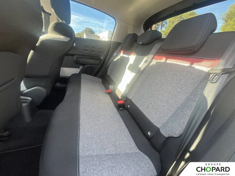 Image secondaire du véhicule 11