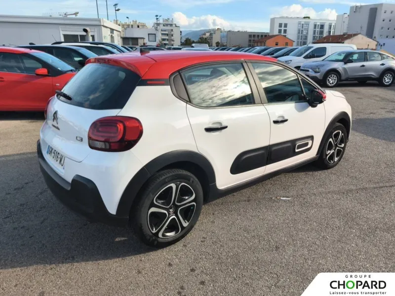 Image secondaire du véhicule 9