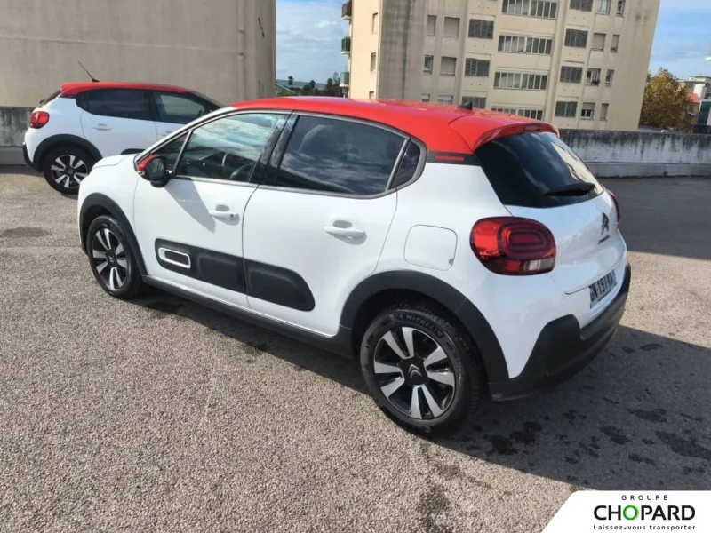 Image secondaire du véhicule 8