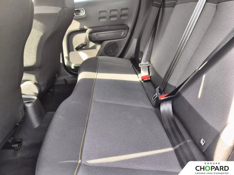 Image secondaire du véhicule 12