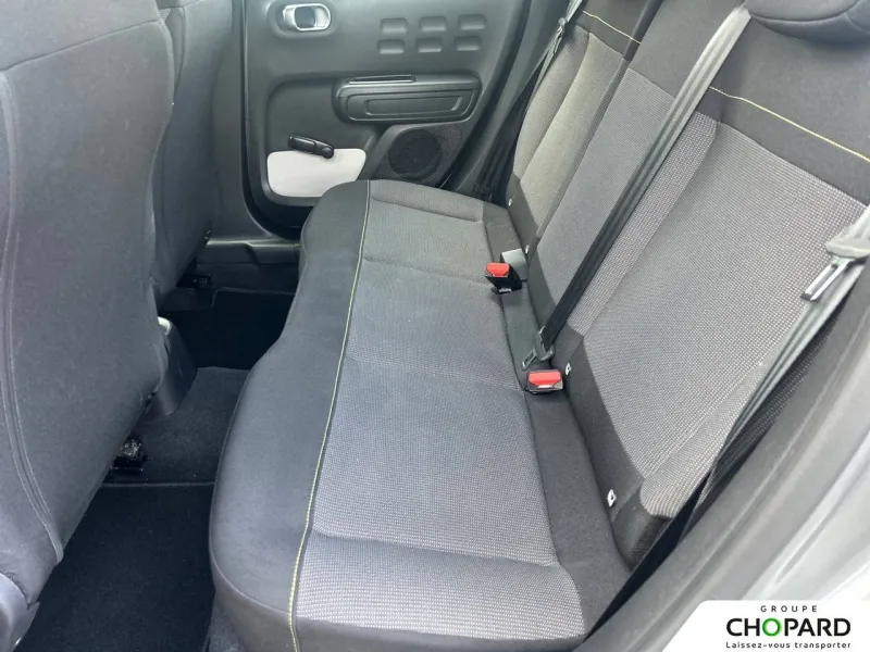 Image secondaire du véhicule 12