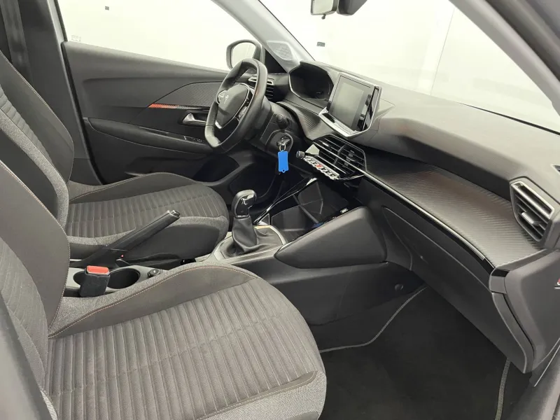 Image secondaire du véhicule 32