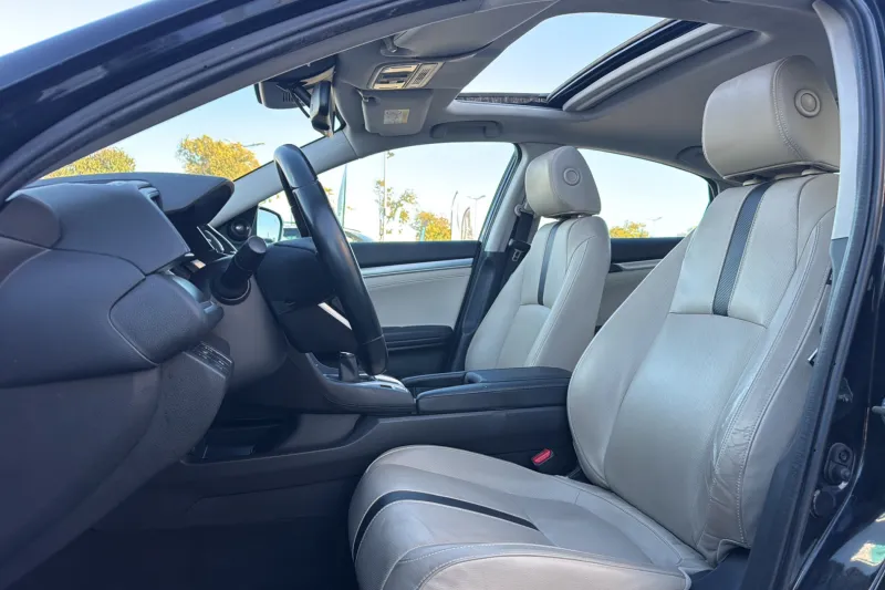 Image secondaire du véhicule 11