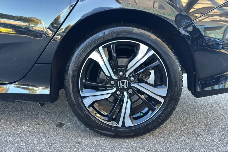 Image secondaire du véhicule 13