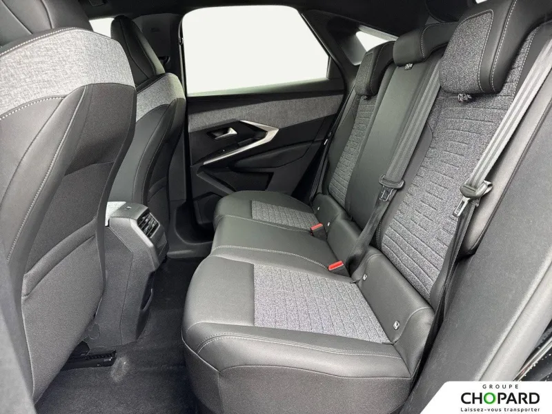 Image secondaire du véhicule 12