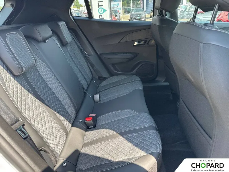 Image secondaire du véhicule 37