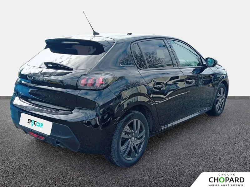 Image secondaire du véhicule 4