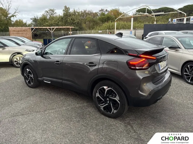 Image secondaire du véhicule 8