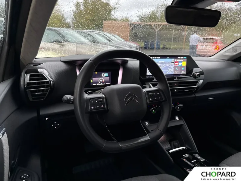 Image secondaire du véhicule 11