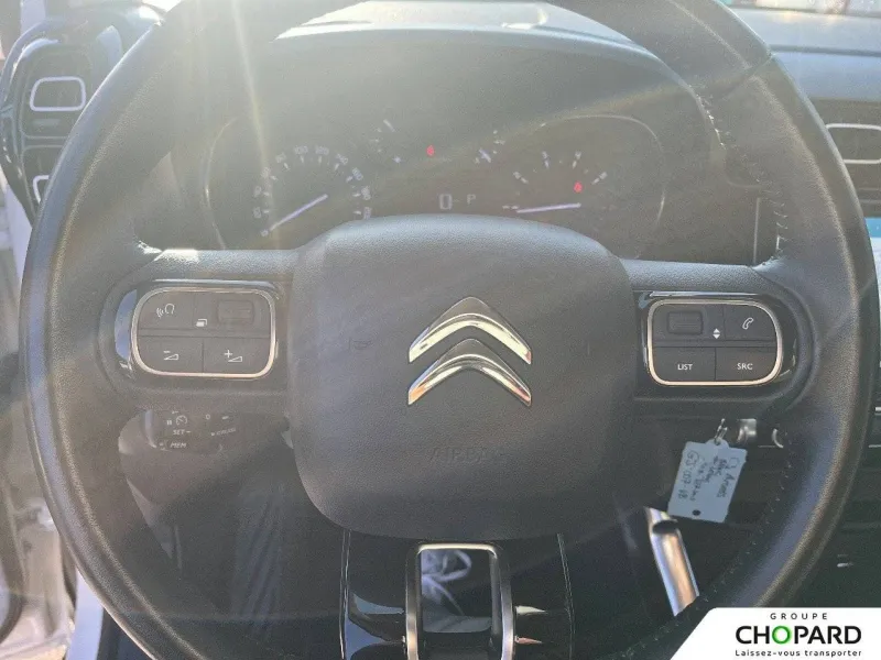 Image secondaire du véhicule 12