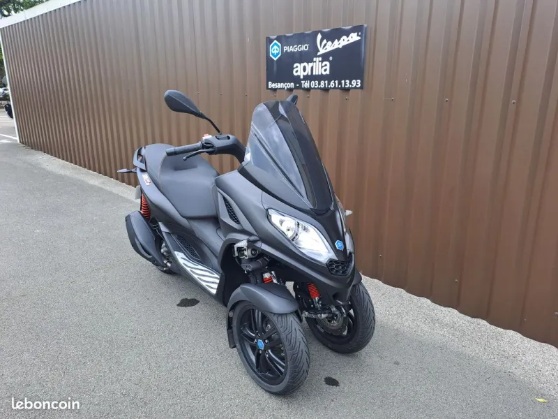 Image secondaire du véhicule 3