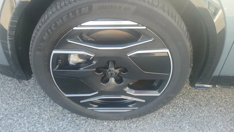 Image secondaire du véhicule 13