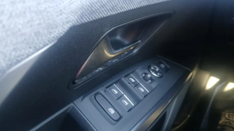 Image secondaire du véhicule 29