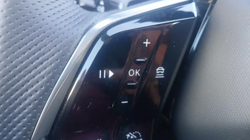 Image secondaire du véhicule 32