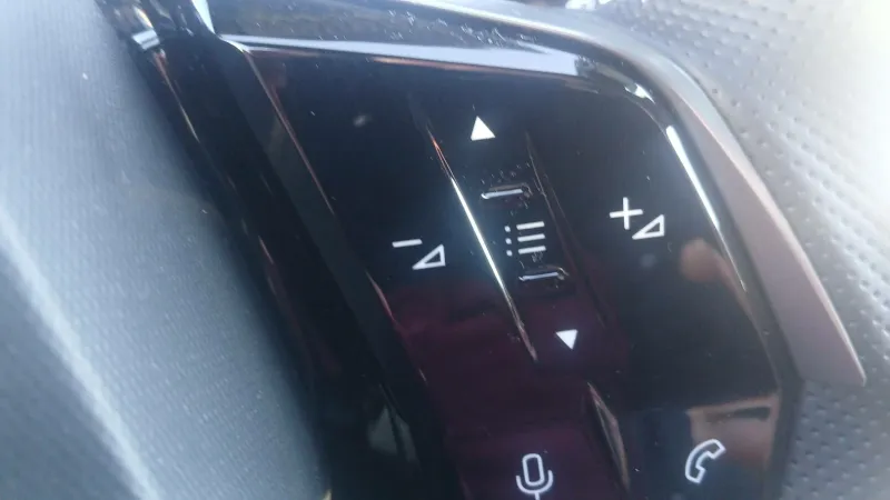 Image secondaire du véhicule 33