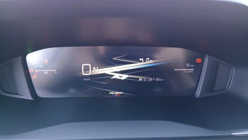 Image secondaire du véhicule 24