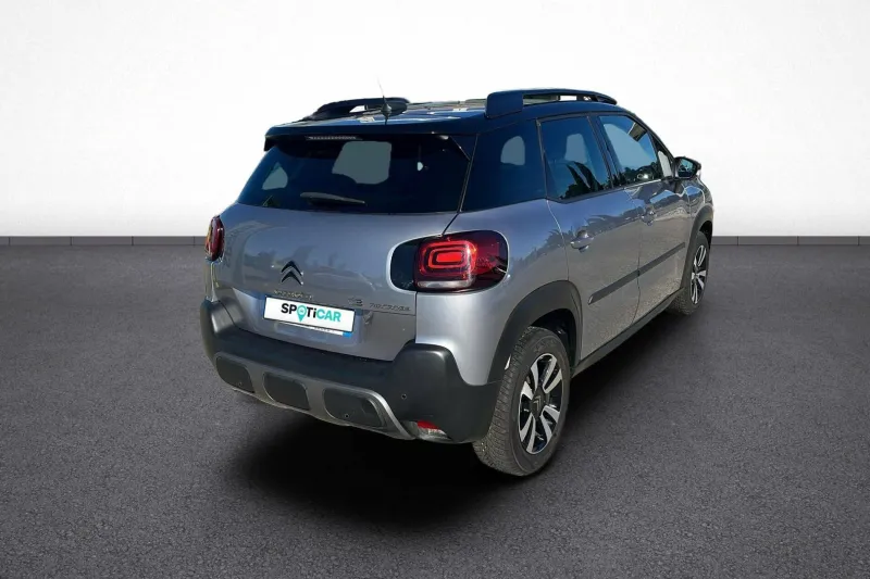 Image secondaire du véhicule 7