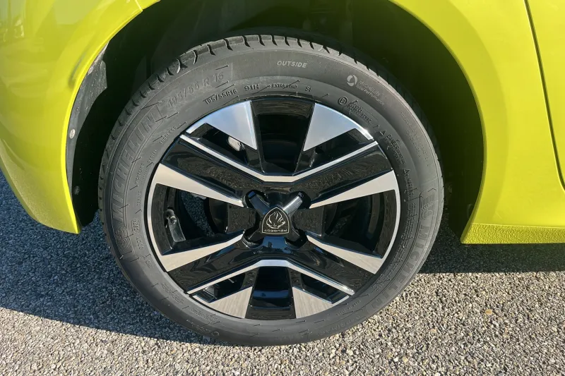 Image secondaire du véhicule 11