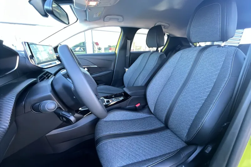 Image secondaire du véhicule 14