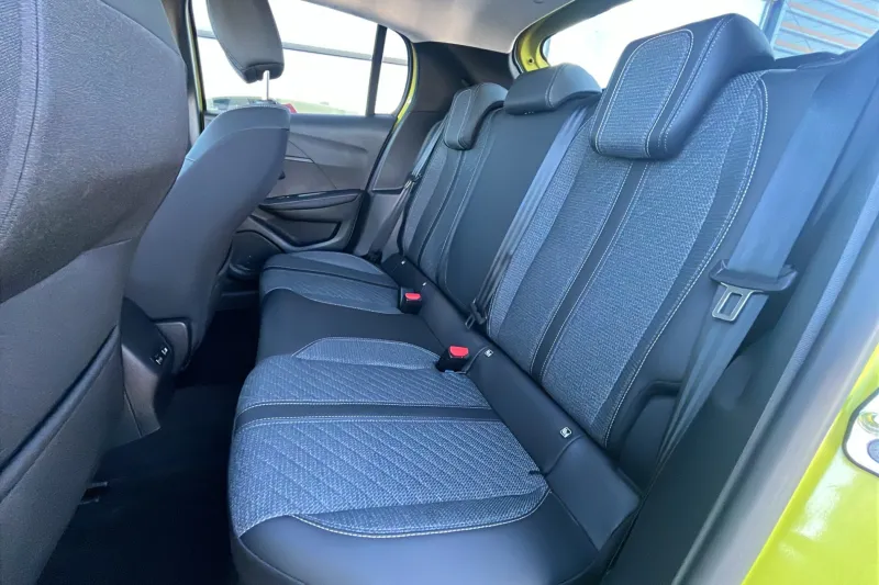 Image secondaire du véhicule 15