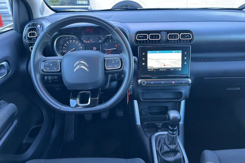 Image secondaire du véhicule 21