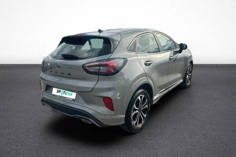 Image secondaire du véhicule 4