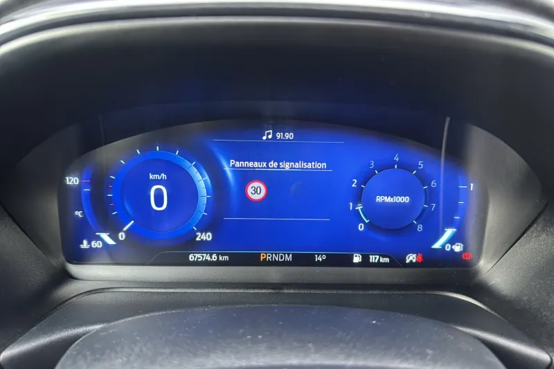 Image secondaire du véhicule 12